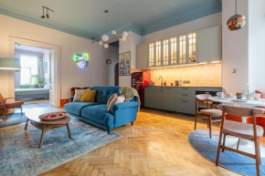 Two bedroom apartment-Dietla 11- Wawel Castle view